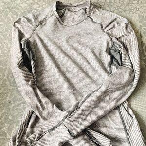 Lululemon long sleeve pullover